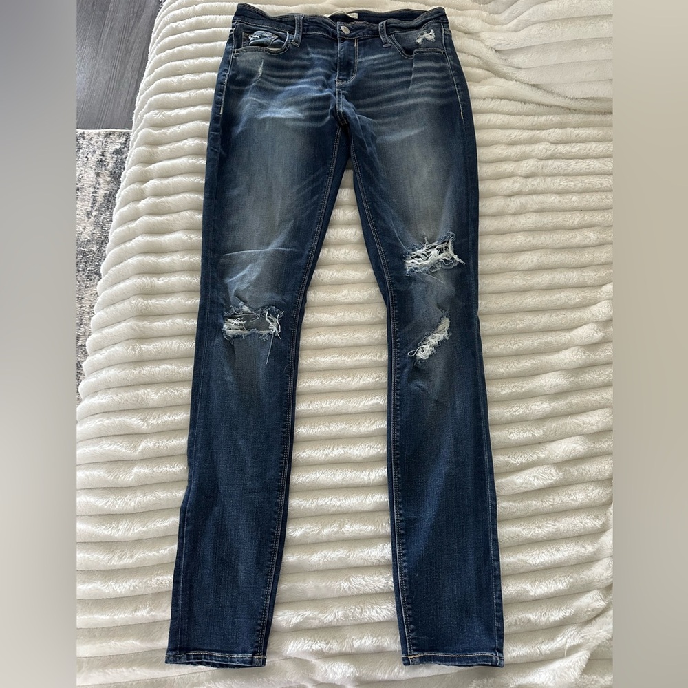 Daytrip Virgo Skinny Distressed Jeans